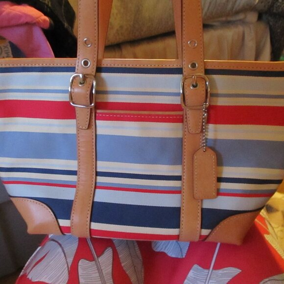 new coach multi colored small striped handbag received as a presnt never used - Picture 1 of 3